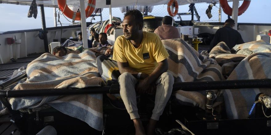 72 Göçmen Open Arms Kurtarma Gemisiyle Karaya Ulaştırıldı