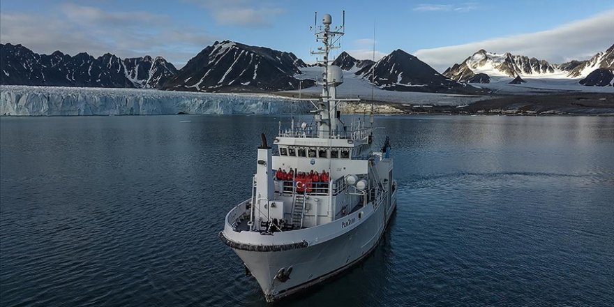 "Ulusal Arktik Bilimsel Araştırma Seferi"
