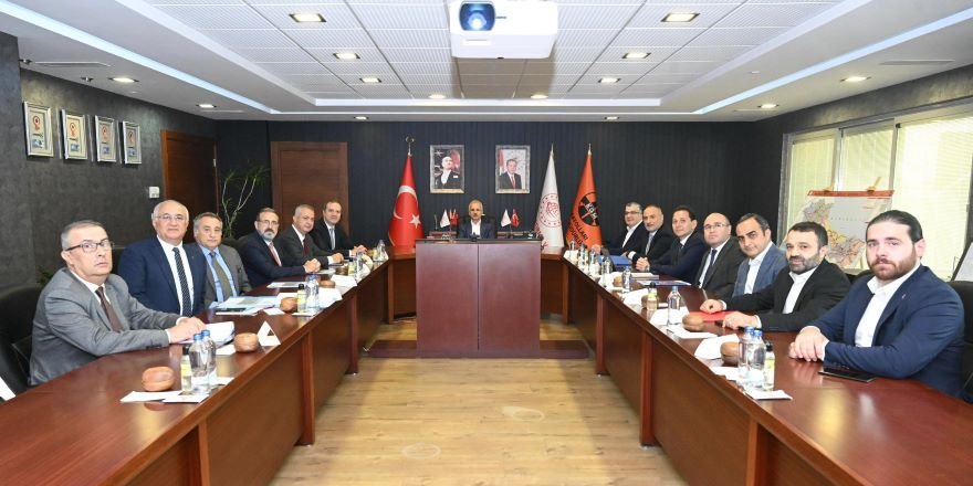 Tamer Kıran, UAB Bakanı Abdulkadir Uraloğlu İle Bir Araya Geldi