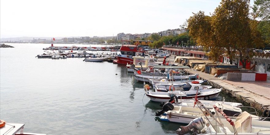 Tekirdağ'da Poyraz Deniz Ulaşımında Aksamalara Neden Oluyor