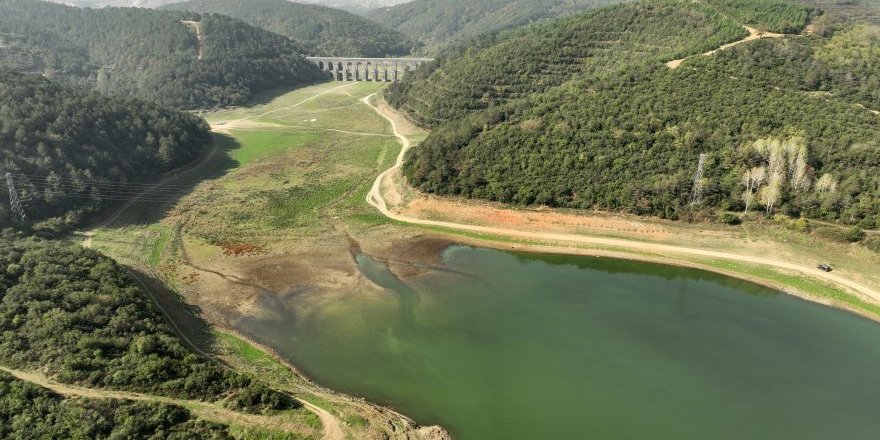 İstanbul'un Barajlarındaki Su Seviyesi Yüzde 20'nin Altına Düştü