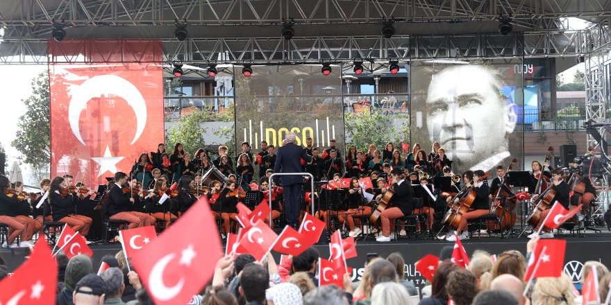 Galataport İstanbul Cumhuriyetin 100. Yılını Kutluyor