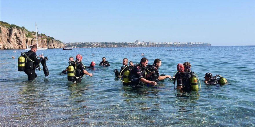 Bosnalı Kurbağa Adamlar Eğitimlerini Antalya'da Alıyor