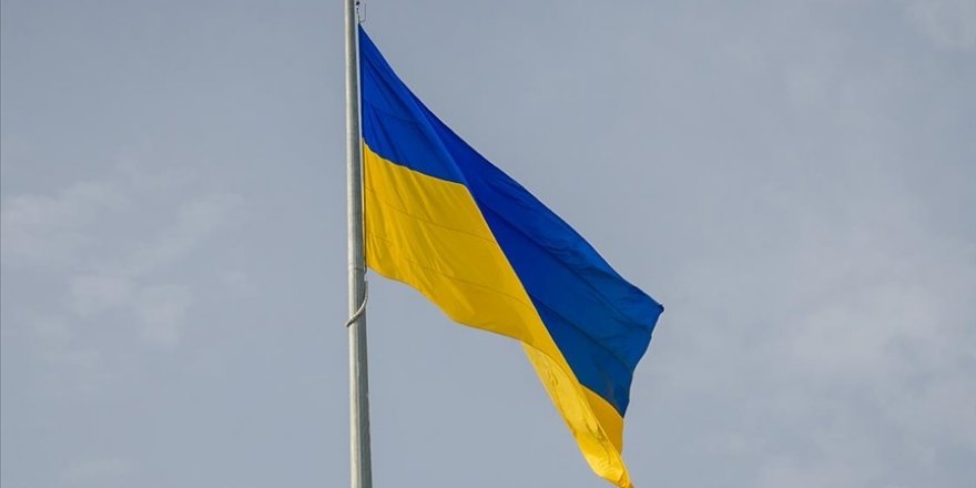 Ukrayna: Kırım'da Rusya'ya Ait Çıkarma Gemilerini Vurduk