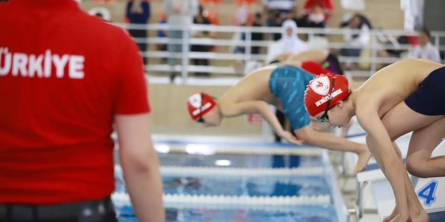 Yüzme Türkiye Şampiyonası Denizli'de Başlıyor