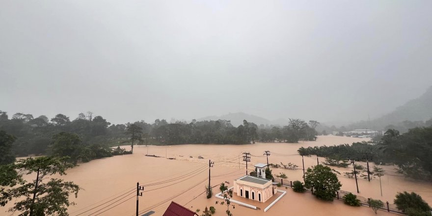 Tayland’ın Güneyinde Sel Felaketi: 20 Bin Ev Selden Etkilendi