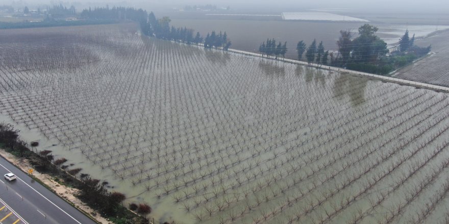 Su Altında Kalan Tarım Arazileri Havadan Görüntülendi