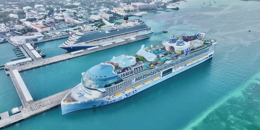 ‘Icon of the Seas’ Dünyanın En Büyük Transit Limanına Demir Attı