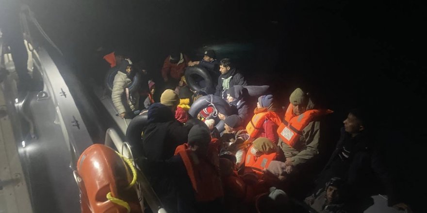 Ayvacık Açıklarında 41 Kaçak Göçmen Yakalandı