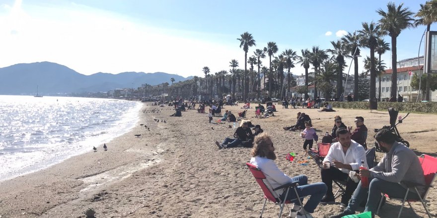 Marmaris'te Şubat Ayında Deniz Keyfi