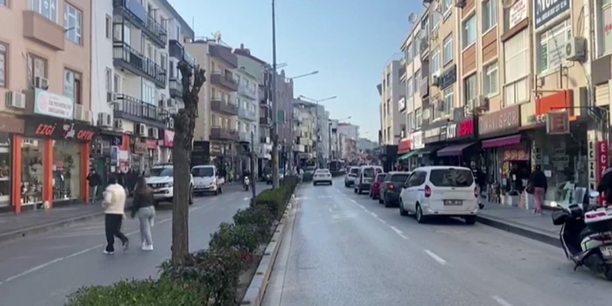 Çanakkale'de Korkutan Deprem