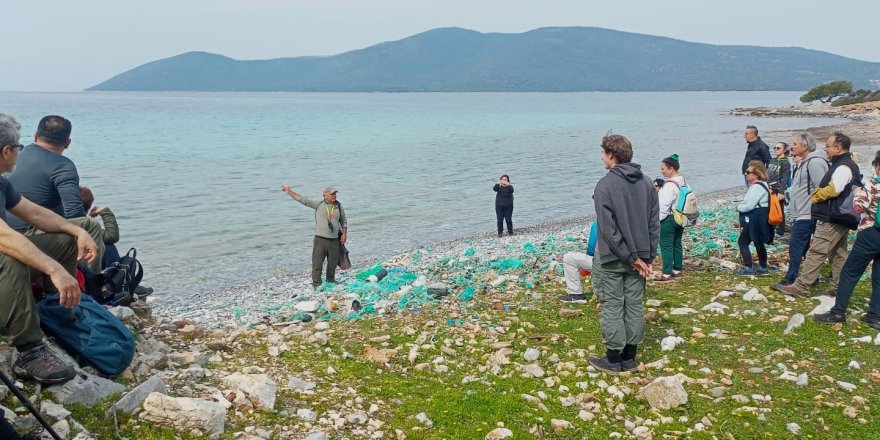 Doğaseverler, Kıyı Kirliliğine Dikkat Çekti