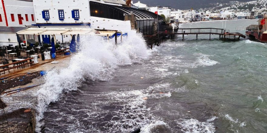 Bodrum-Anamur Arası Denizlerde Fırtına