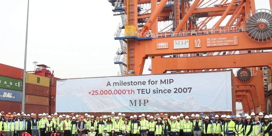 Mersin Uluslararası Limanı 25 Milyon TEU’nun Üzerine Ulaştı
