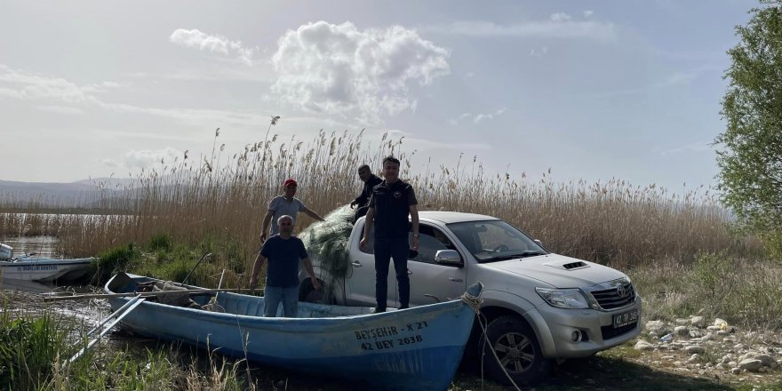 Konya’da Av Yasağına Rağmen Metrelerce Ağ Ele Geçirildi