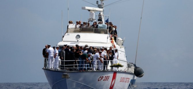 Yük gemisi 67 göçmeni kurtardı