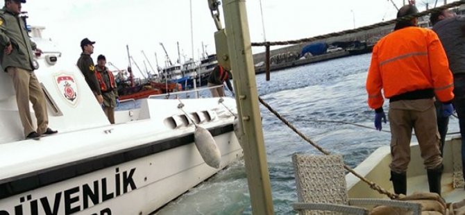 Samsun'da balıkçı teknesi alabora oldu: 3 ölü,4 kayıp!