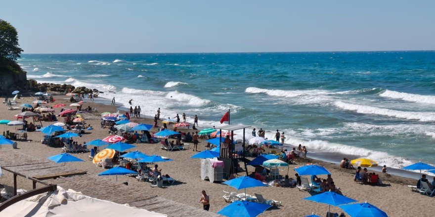 Akçakoca’da Denize Girilmemesi Kararı Alındı