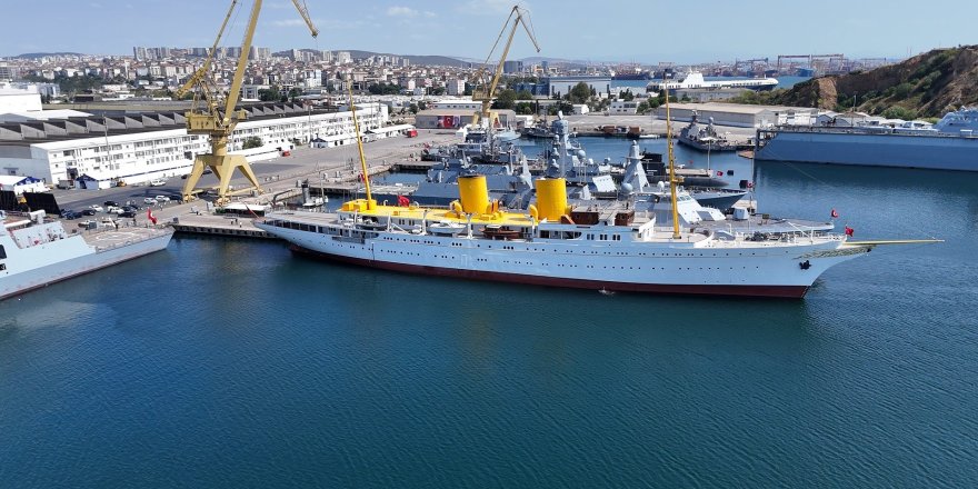 Savarona Yatı Yeniden Mavi Vatan'da