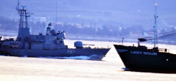 Yunan Sahil Güvenlik botu Türk sularına girdi