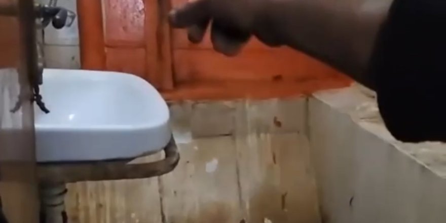 Yaklaşık 1 Aydır Demir Sahasında Bekleyen Geminin Personeli Tepkili