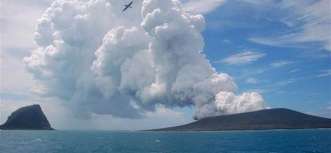 Volkanik patlama yeni ada oluşturdu