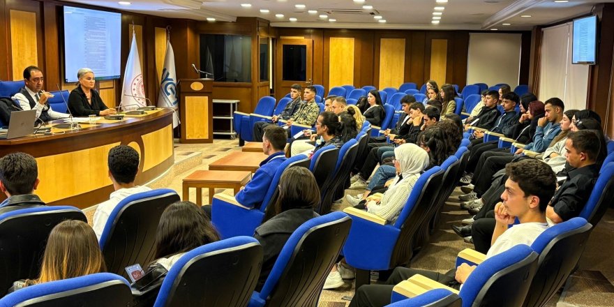 Öğrenciler, Güncel Denizcilik Uygulamalarını Öğrendiler
