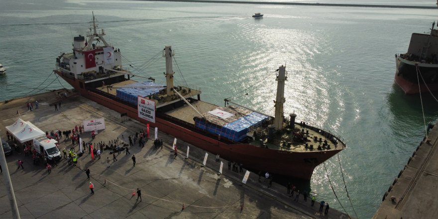 18. İyilik Gemisi Mersin'den Gazze'ye Uğurlandı
