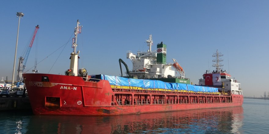 19. İyilik Gemisi Gazze’ye İnsani Yardım İçin Mersin’den Yola Çıktı