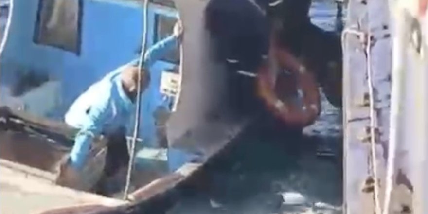 Feribottan Atlayan Kişiyi Gestaş Personelleri ve Balıkçılar Kurtardı