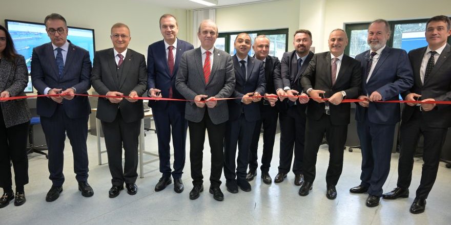 İMEAK DTO’dan KTÜ’ye Denizcilik Eğitimine Simülatör Desteği