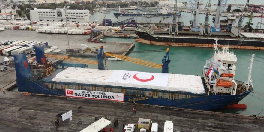 Türk Kızılay'ın 20. İyilik Gemisi Gazze İçin Mersin'den Yola Çıktı