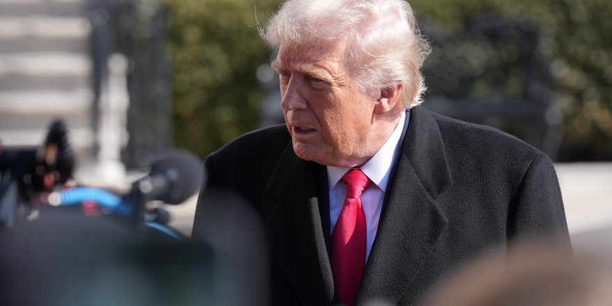 Trump, Orta Doğu'ya İkinci Bir Uçak Gemisi Filosu Gönderileceğini Doğruladı