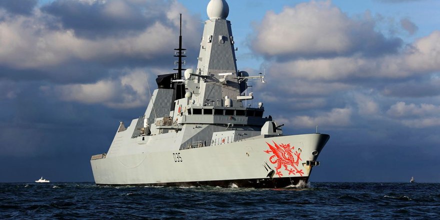 İngiliz Savaş Gemisi HMS Dragon Doğu Akdeniz’e Geldi