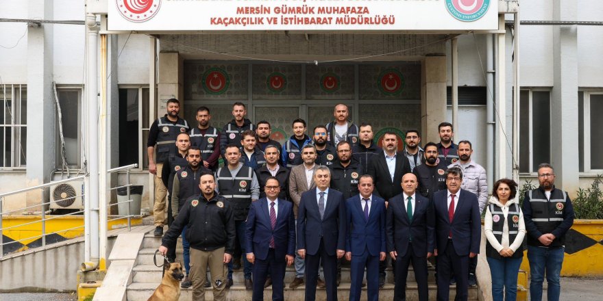 Mersin Limanı'nda 19 Kilo Kokain Ele Geçirildi, Vali Ekibi Tebrik Etti