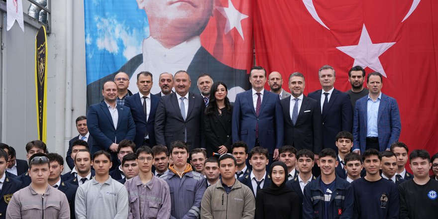 Genç Denizcilerin Mesleki Eğitimine Stratejik Destek