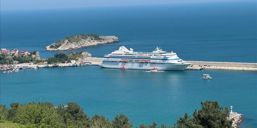 Kruvaziyer Turizminde İlk Çeyrek Rakamları Rekoru İşaret Ediyor