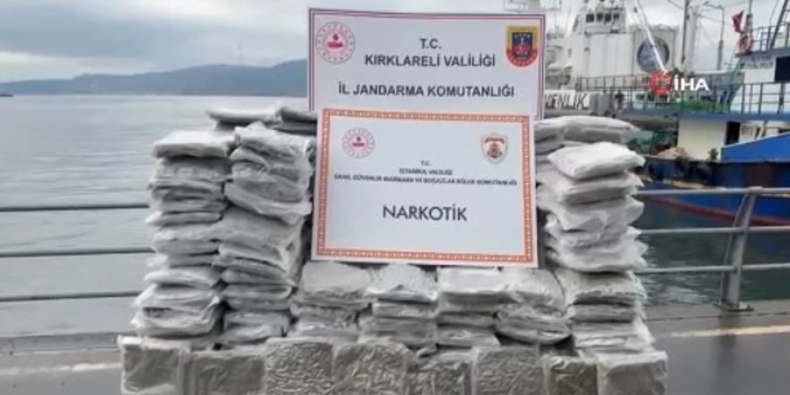 İçişleri Bakanlığı: "İstanbul Açıklarında 200 Kilogram Skunk Ele Geçirildi"