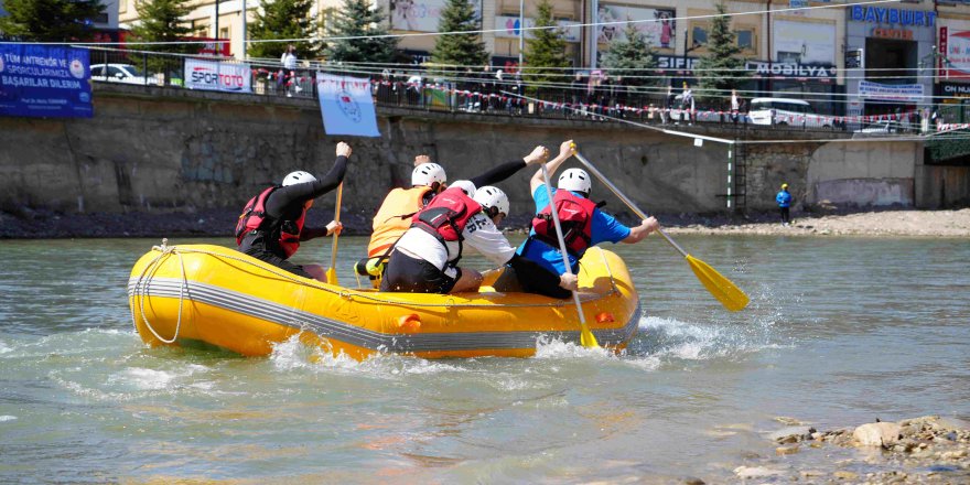 Bayburt’ta 'Üniversiteler Arası Rafting Türkiye Şampiyonası' Başladı