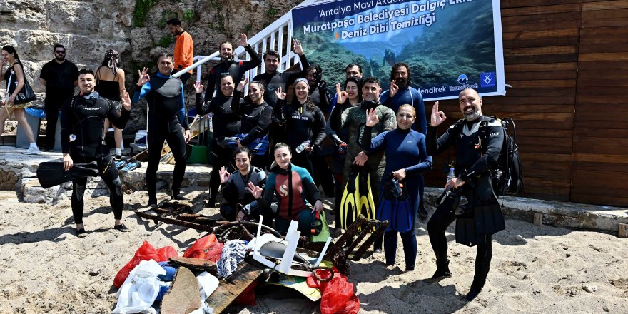 Mermerli Plajı'nda Deniz Dibi Temizliği