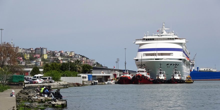 Rus Turistler Aylar Sonra Kruvaziyer İle Samsun'da
