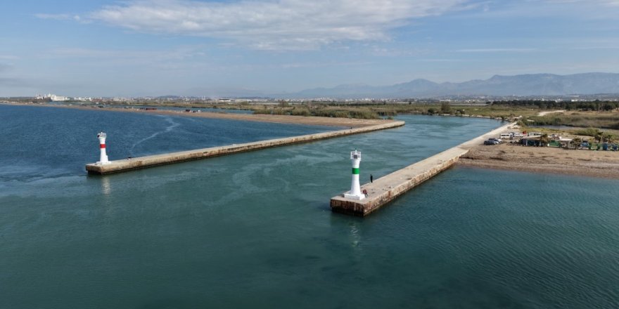 Manavgat Mendirekte Bulunan 2 Deniz Feneri Yenilendi