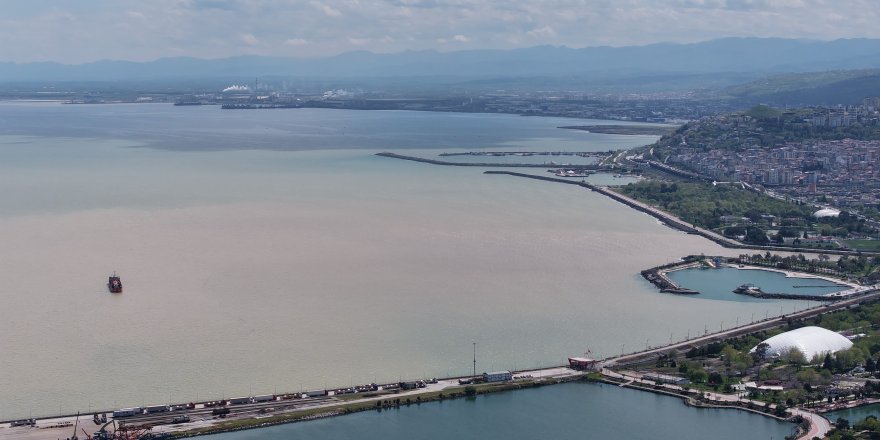 Mayıs Yağmurları Karadeniz'i Çamura Boyadı