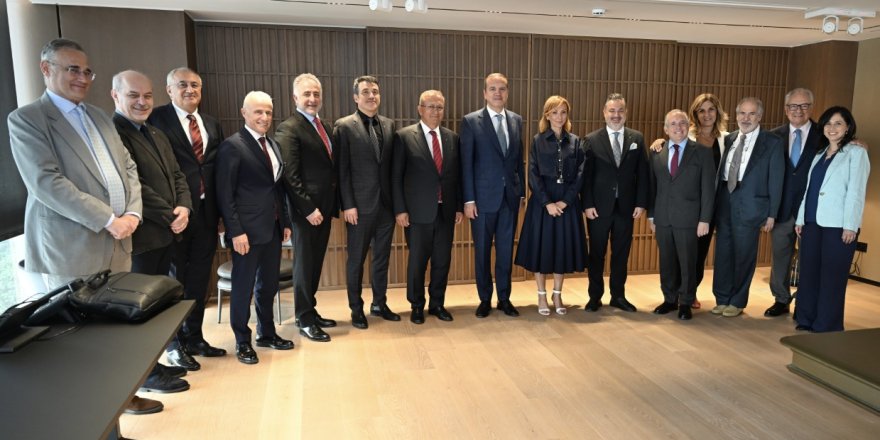 İMEAK DTO Heyeti, Yunan Denizcilik Kuruluşlarıyla Bir Araya Geldi