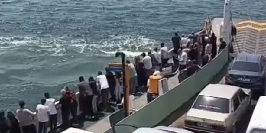 Feribottan Denize Düşen Kişiye Büfe Çalışanından Hayat Kurtaran Müdahale