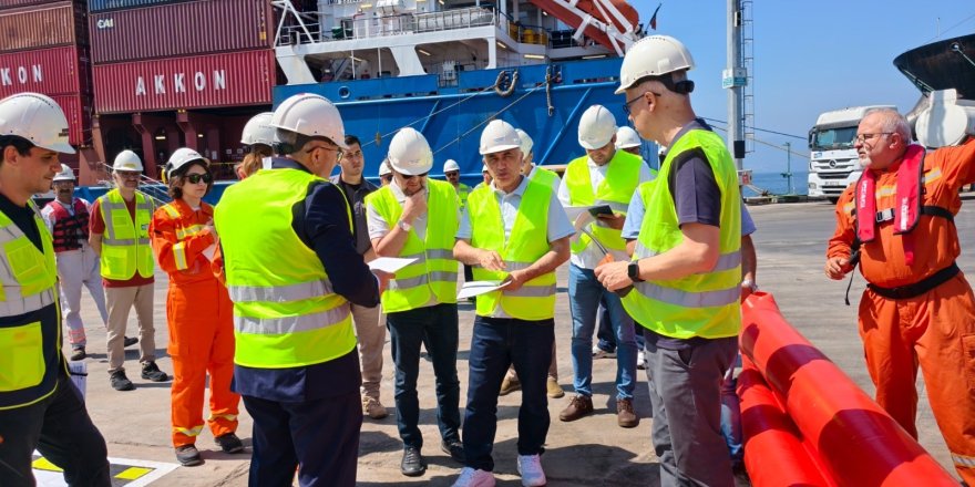 Marmara Denizi'nde Dev Kirlilik Tatbikatı