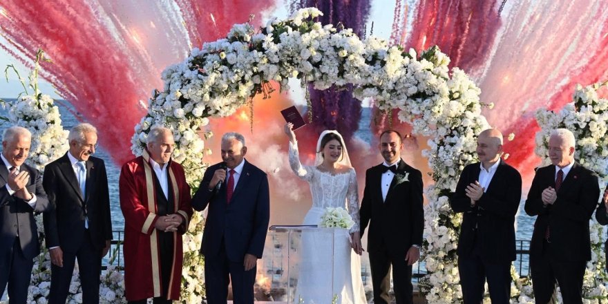 Bakan Yardımcısı Durmuş Ünüvar'ın Kızı Dünya Evine Girdi