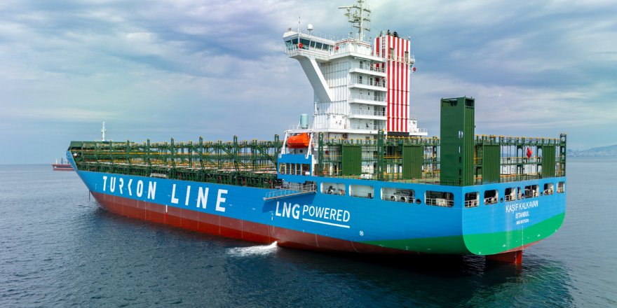 Türkiye'nin İlk ve En Büyük LNG'li Konteyner Gemisi "Kaşif Kalkavan" Servise Başlıyor