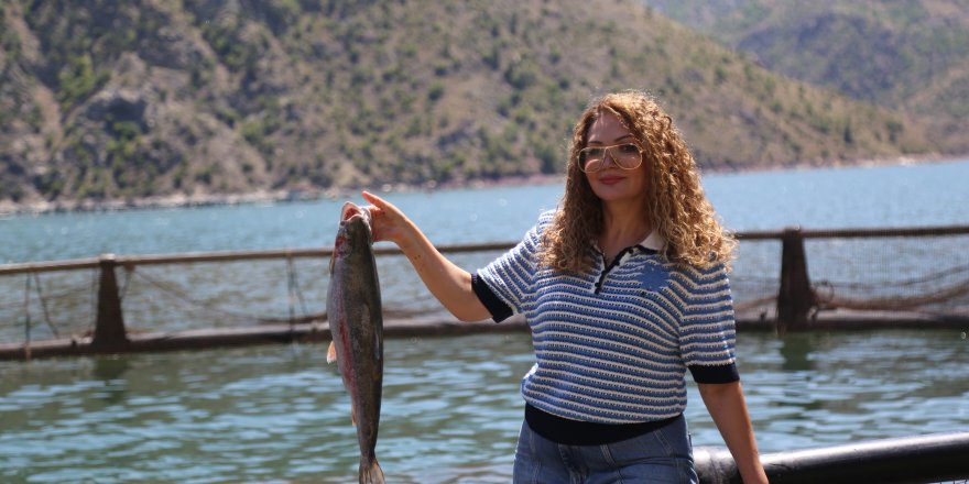 Çoruh Havzası'nda Üretilen Türk Somonları Dünya Sofralarında