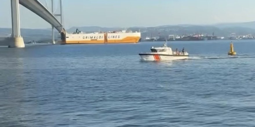 İzmit Körfezi’nde Boğulmamak İçin Deniz Fenerine Çıkan 3 Kişiyi Sahil Güvenlik Kurtardı